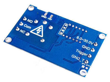 Single Time Relay with Micro USB connector, Input: 5-30V/DC, Output: 250V/AC 10A