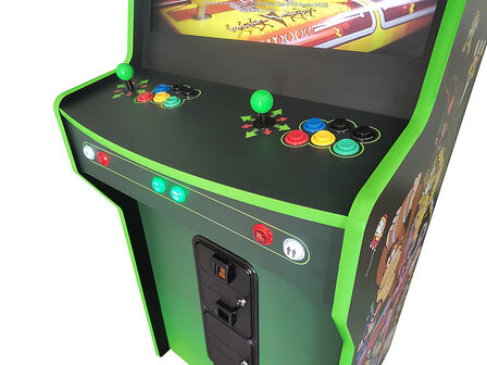 2-Player Almighty &#039;Multicade Groen&#039; Custom Upright Arcadekast