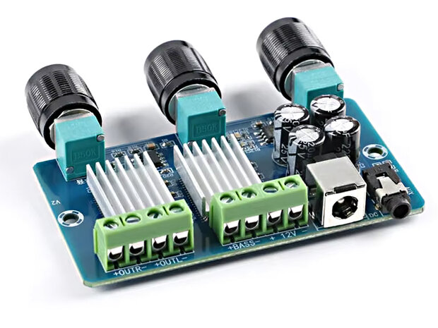 2.1 kanaals 2x15W + 30W Stereo Versterker Module met Dual Yamaha YDA138E Sound Processor Chip